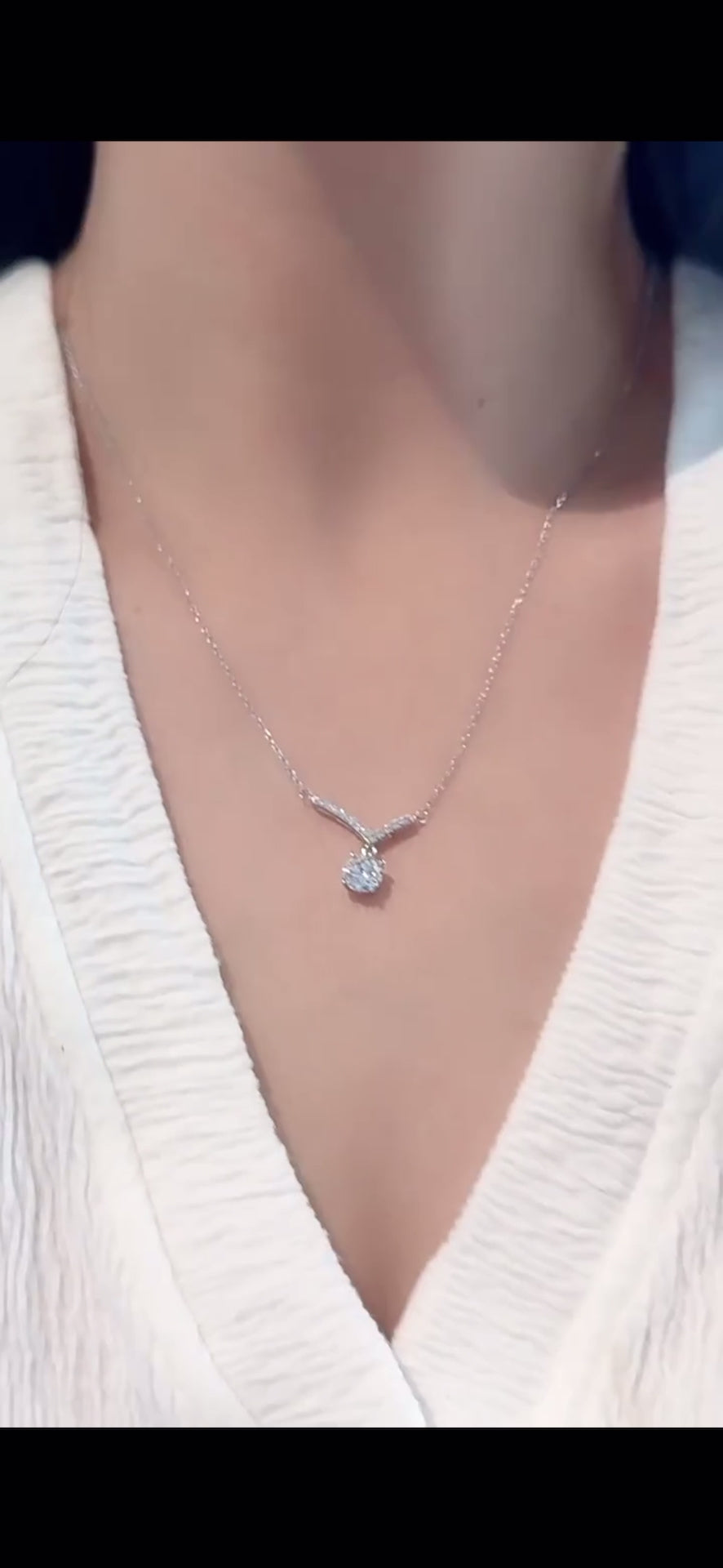 Aurora V Moissanite Necklace video